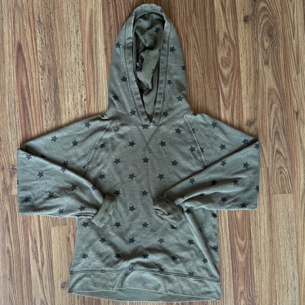 Light weight Pull over hoodie | lucky brand